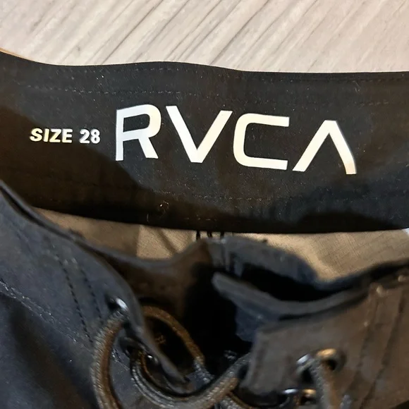 RVCA Men's Black and Patterned Board Shorts - Picture 3 of 6